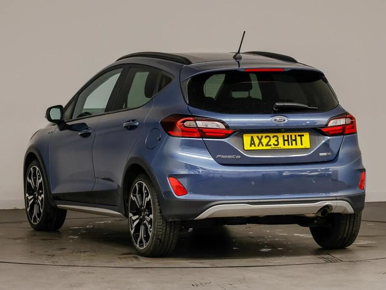 Ford Fiesta 2023 photo 2