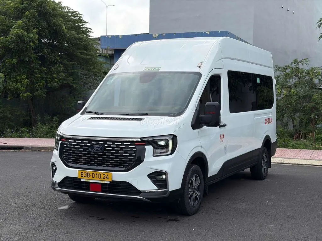 Ford Transit 2024 photo 3