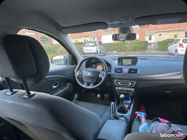 Renault Megane 2011 photo 3