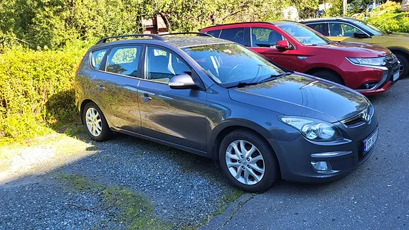 Hyundai I30 2010 photo 4