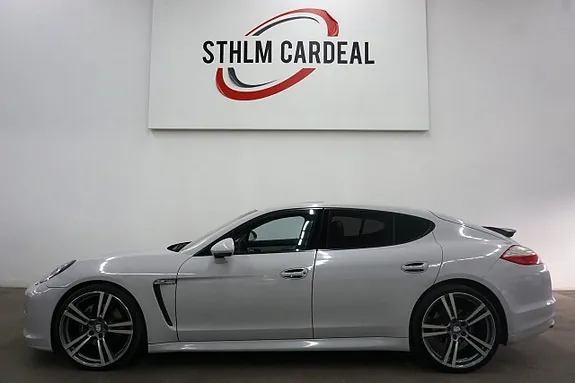 Porsche Panamera 4 2011 photo 3