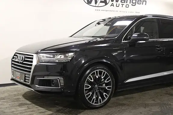 Audi Q7 2017 photo 3