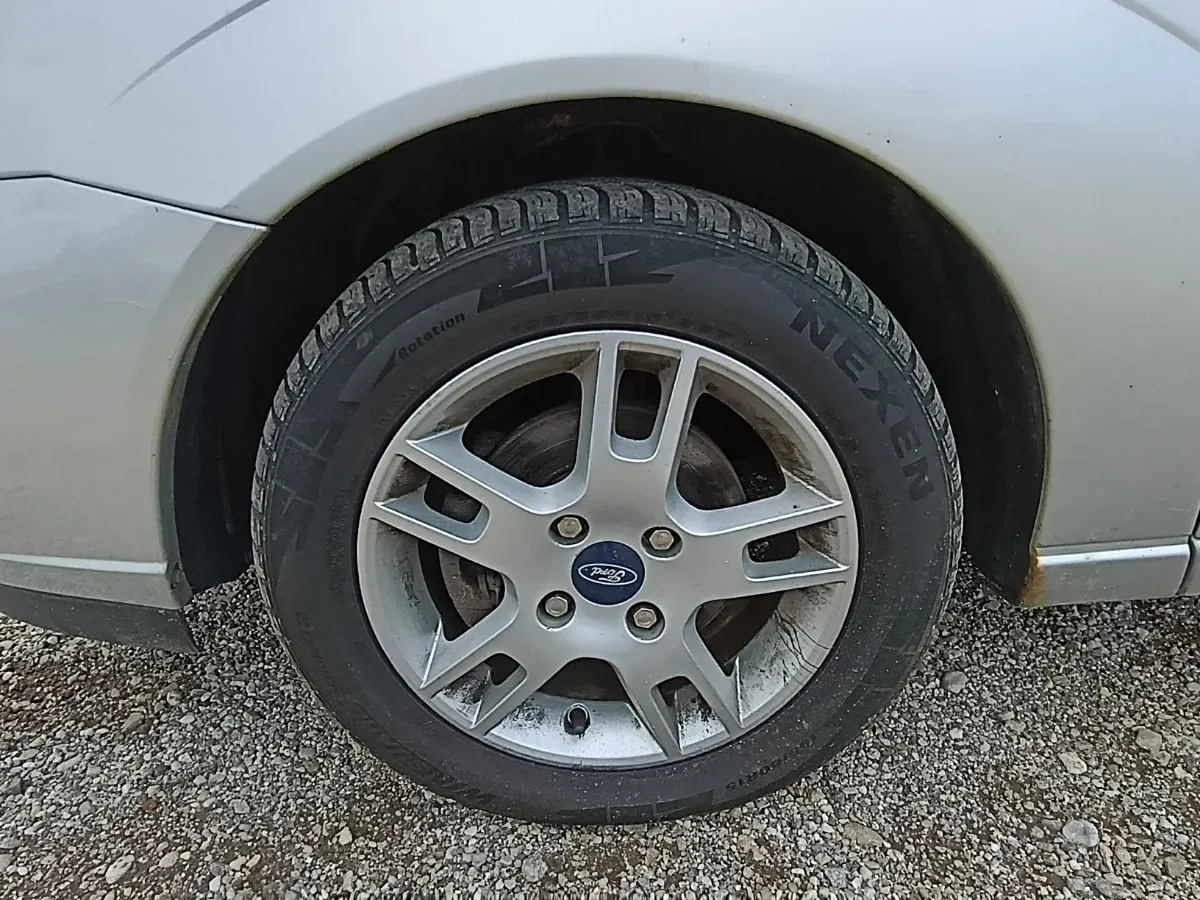 Ford Focus 2005 photo 3