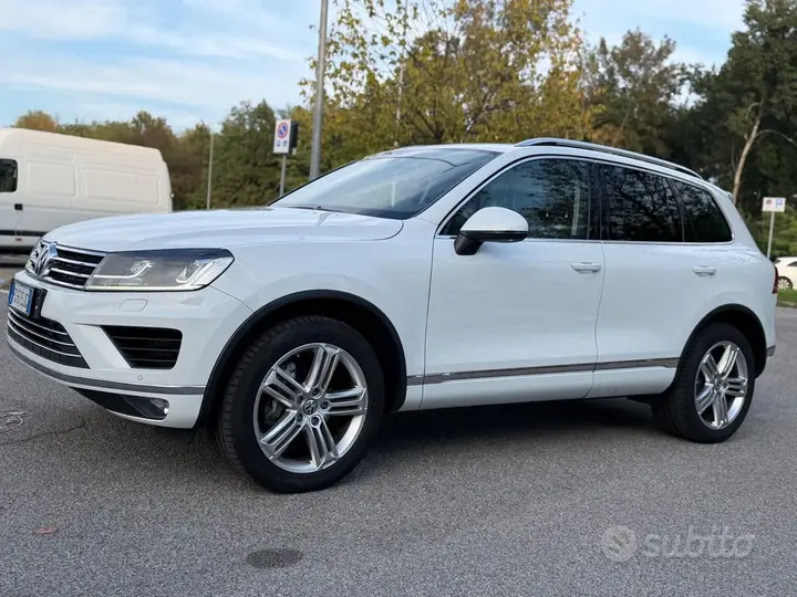 Volkswagen Touareg