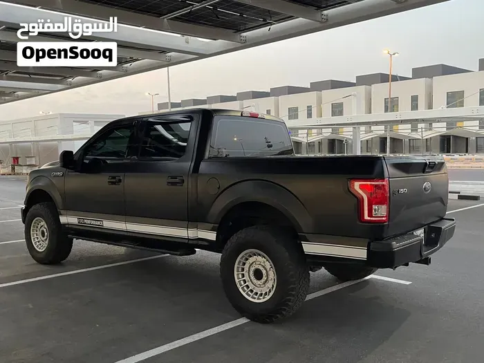 Ford F-150 Lightning