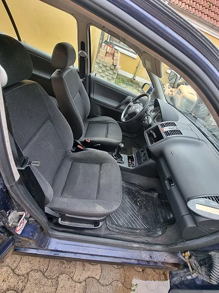 Volkswagen Polo 2002 photo 5