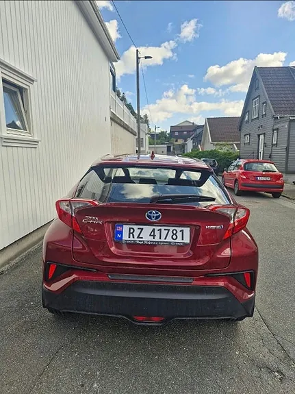 Toyota C-Hr 2018 photo 3