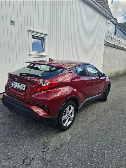 Toyota C-Hr 2018 photo 4