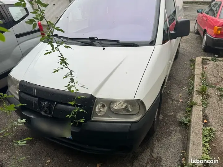 Peugeot Expert Combi