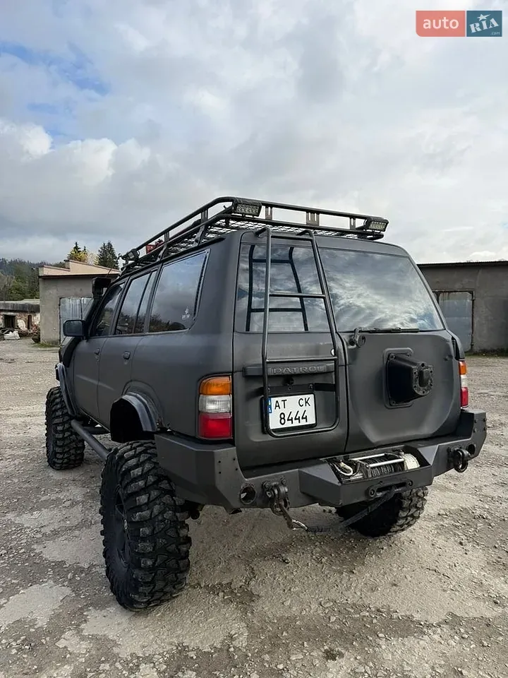 Nissan Patrol 2001 photo 4