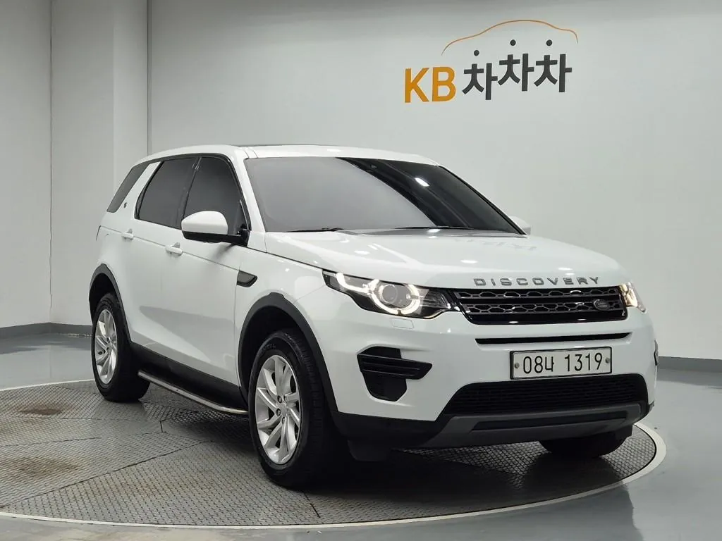 Land Rover Discovery Sport 2018 photo 4