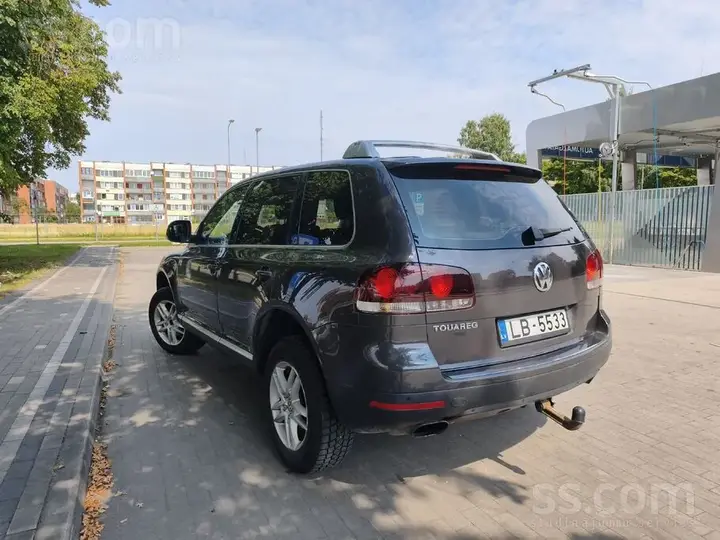 Volkswagen Touareg 2010 photo 4