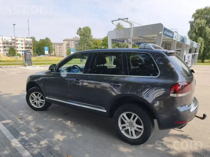 Volkswagen Touareg 2010 photo 5