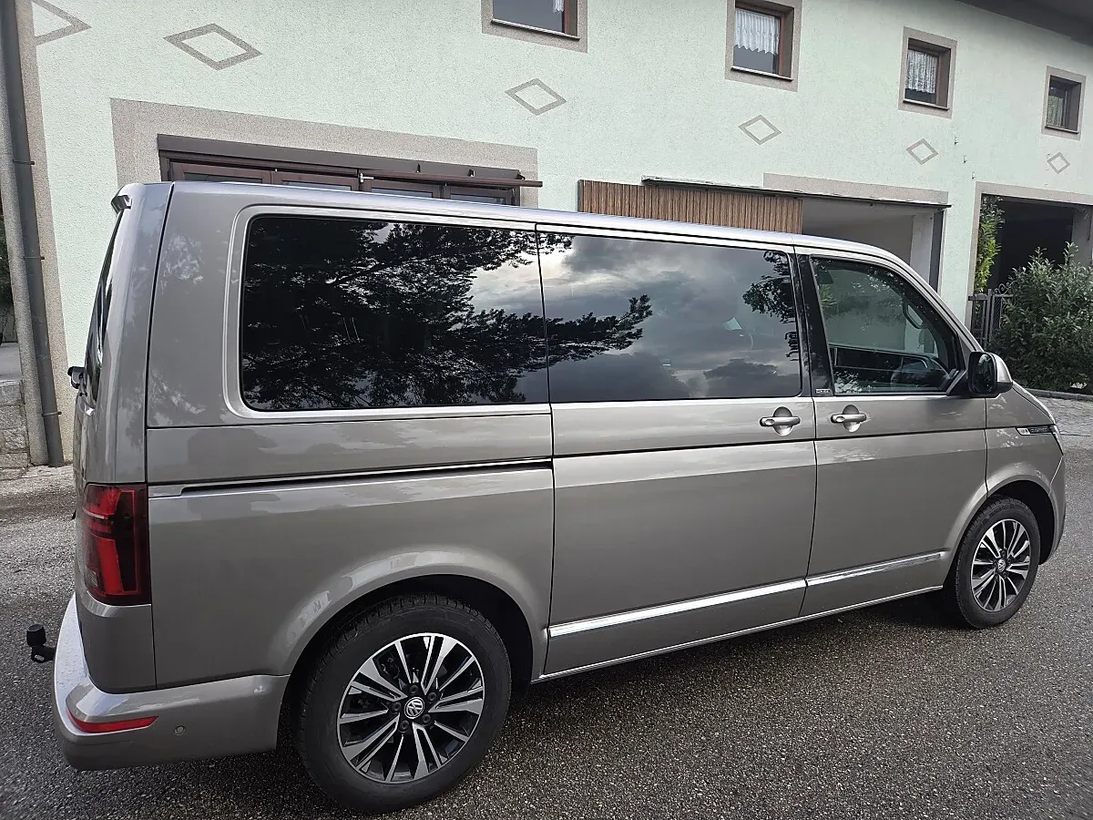 Volkswagen Multivan 2021 photo 2