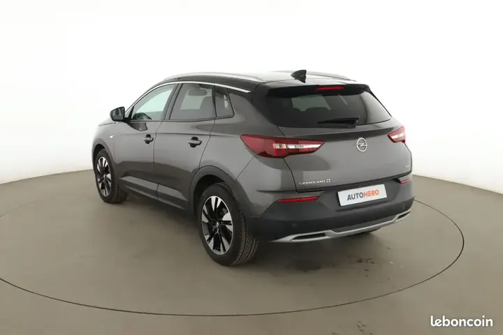 Opel Grandland X 2019 photo 2