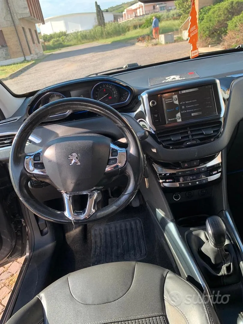 Peugeot 2008 2014 photo 4