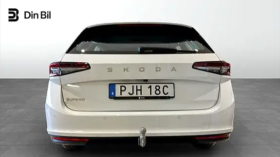 Skoda Superb 2026 photo 5