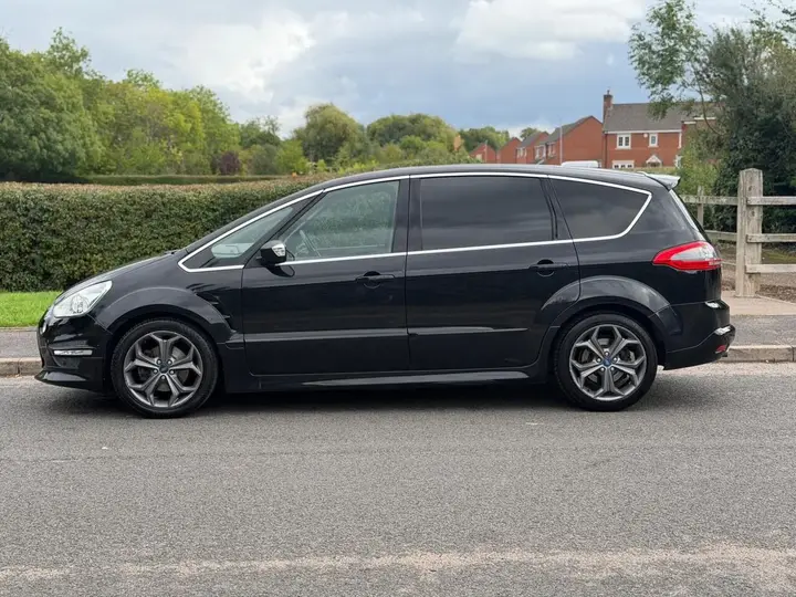 Ford S-Max 2012 photo 5