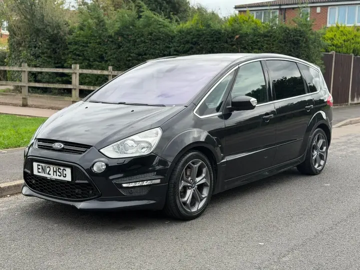 Ford S-Max 2012 photo 3