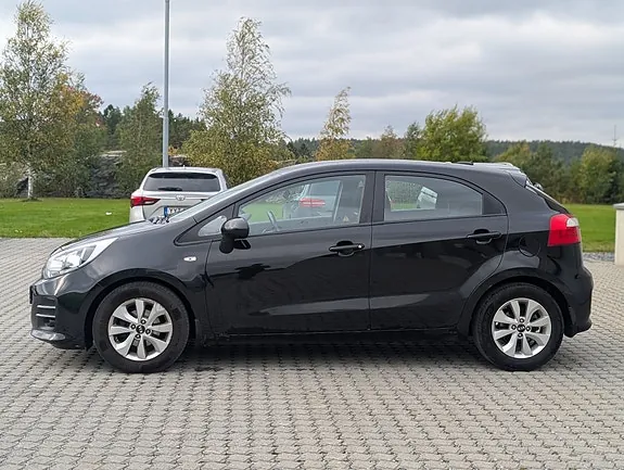 Kia Rio 2016 photo 4