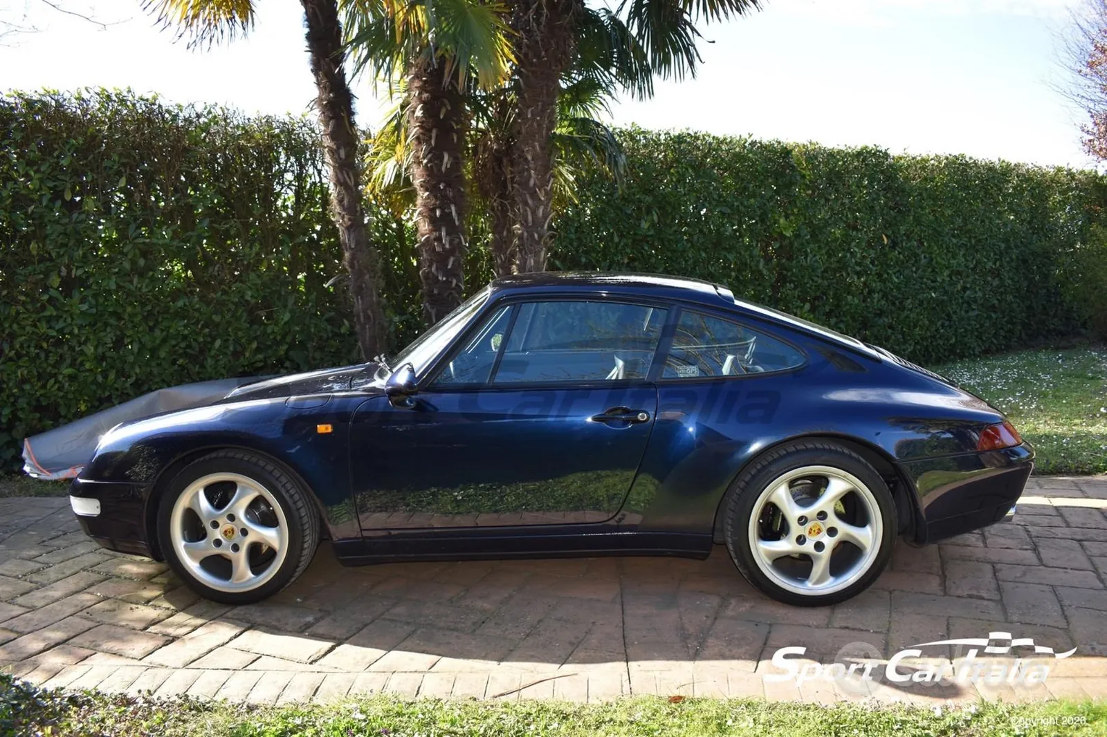 Porsche 911 Carrera 2 1995 photo 3