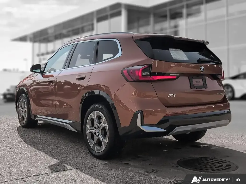 BMW X1 2023 photo 4