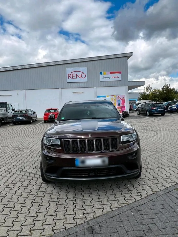 Jeep Grand Cherokee Summit