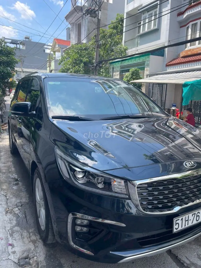 Kia Sedona 2019 photo 2