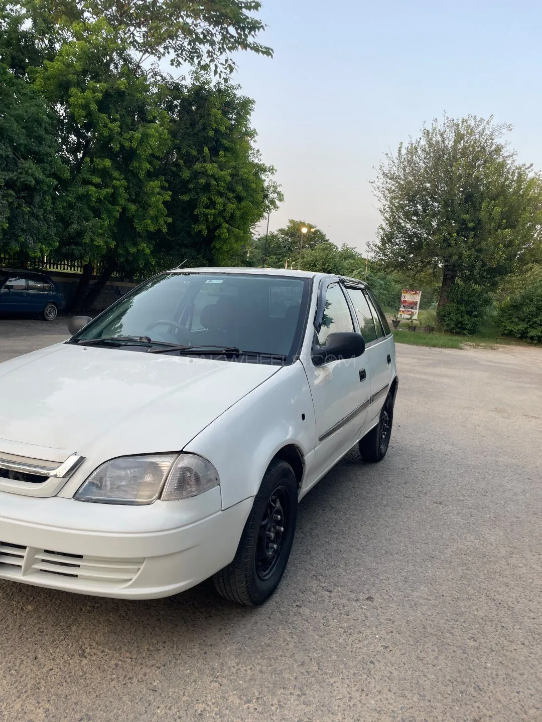 Suzuki Cultus