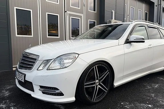 Mercedes-Benz E220 2013 photo 5
