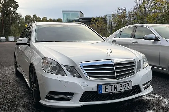 Mercedes-Benz E220 2013 photo 3