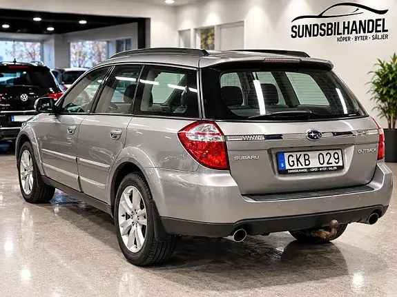 Subaru Outback 2008 photo 3