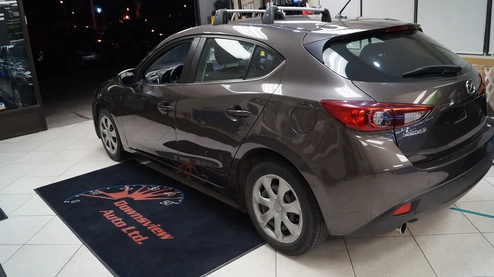Mazda Mazda3 2014 photo 3