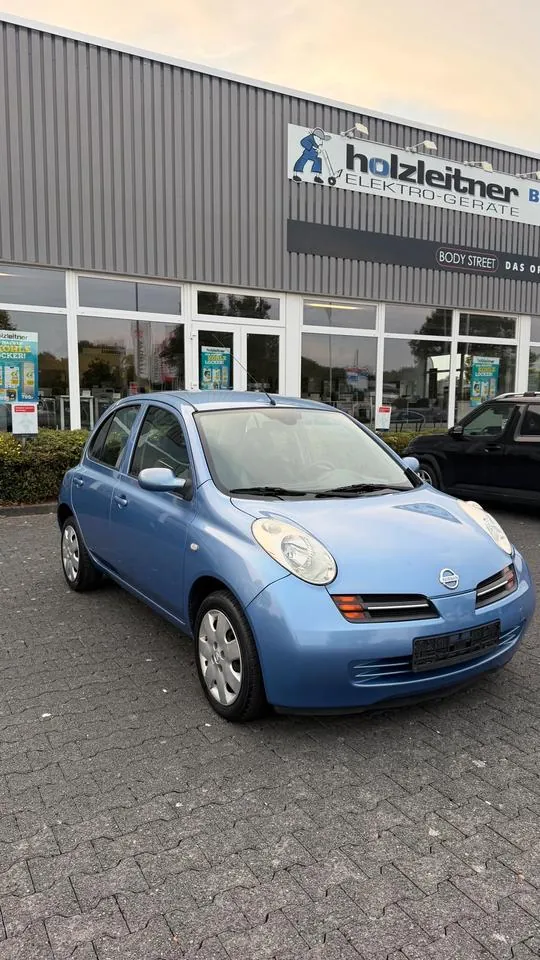 Nissan Micra