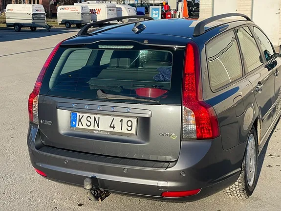 Volvo V50 2011 photo 4