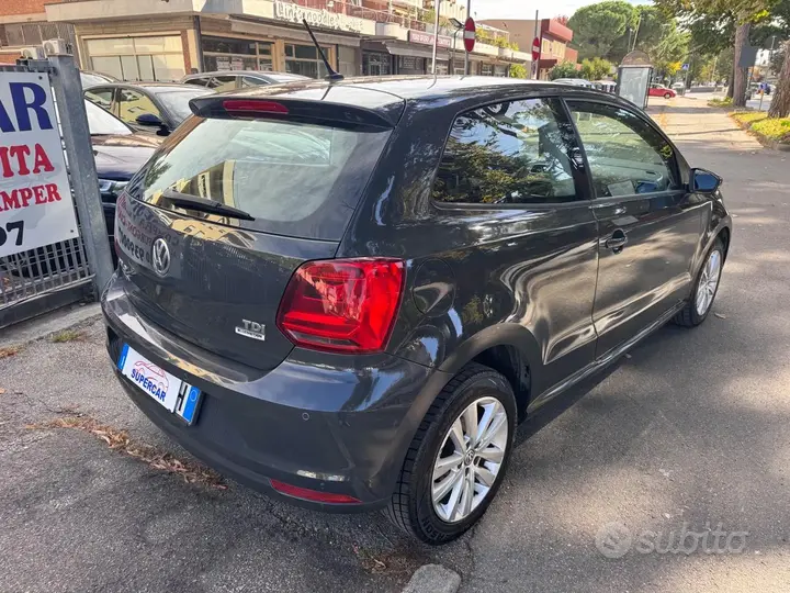 Volkswagen Polo 2015 photo 5