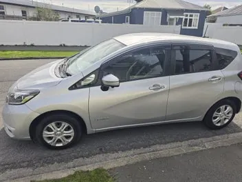 Nissan Note 2019 photo 4