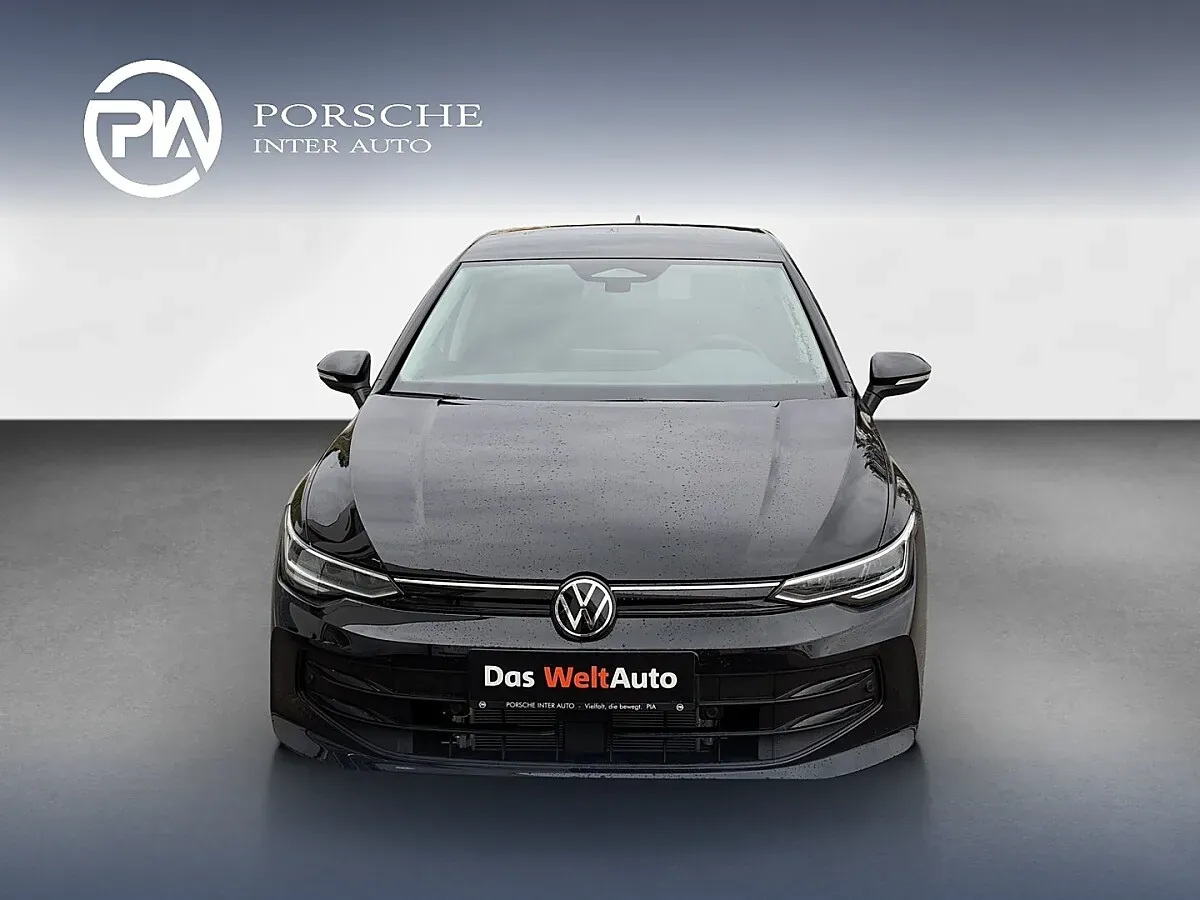 Volkswagen Golf 2026 photo 2