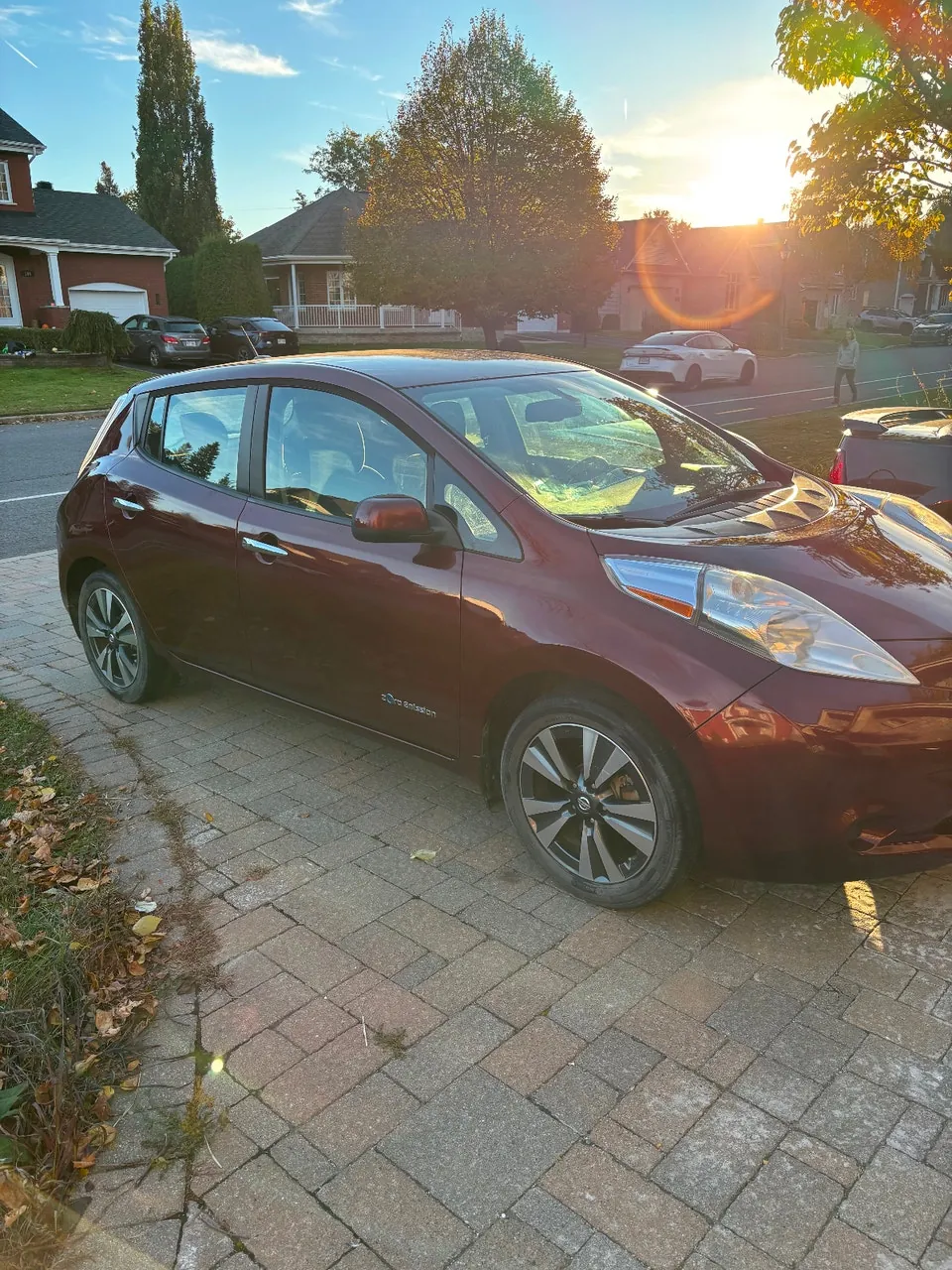 Nissan Leaf 2016 photo 2