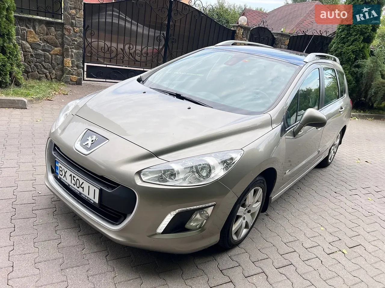 Peugeot 308 2013 photo 4