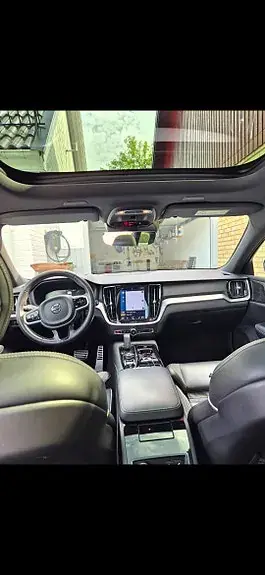 Volvo V60 2021 photo 3