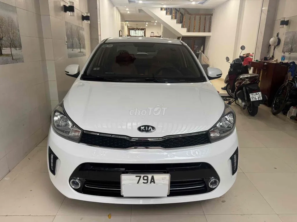 Kia Soluto