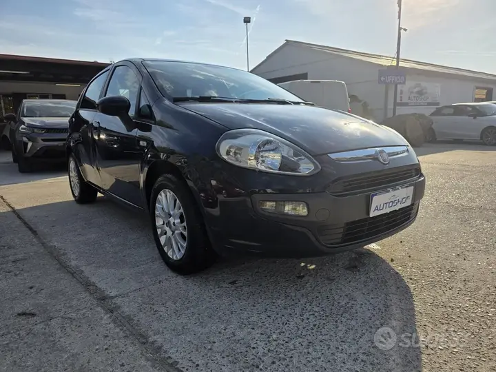 Fiat Punto Evo 2011 photo 3