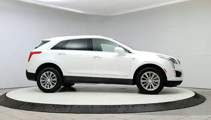 Cadillac Xt5 2019 photo 2