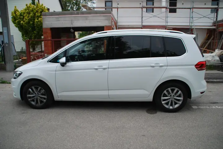 Volkswagen Touran 2016 photo 3