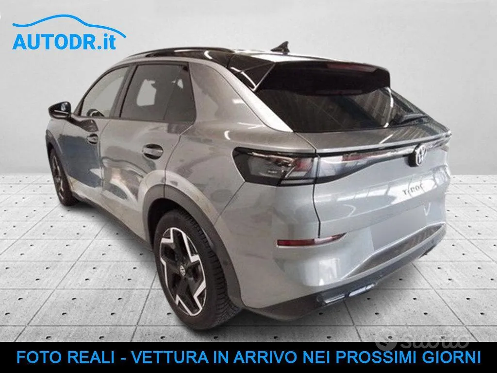 Volkswagen T-Roc 2026 photo 3
