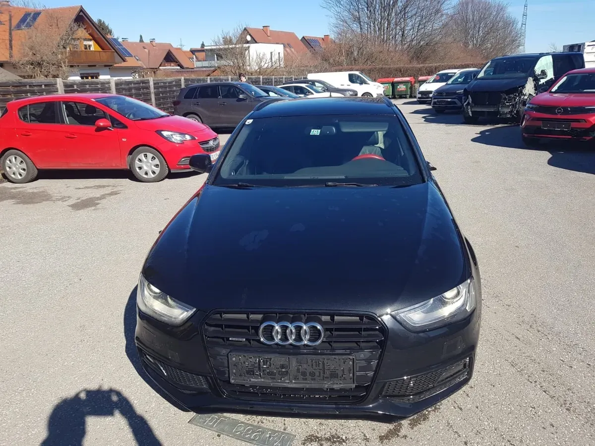 Audi A4 2013 photo 3