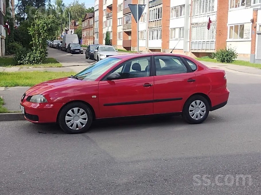 Seat Cordoba 2007 photo 5