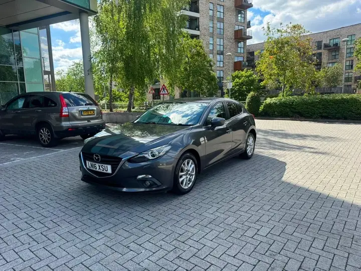 Mazda Mazda3 2016 photo 2