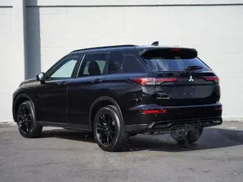 Mitsubishi Outlander 2026 photo 3